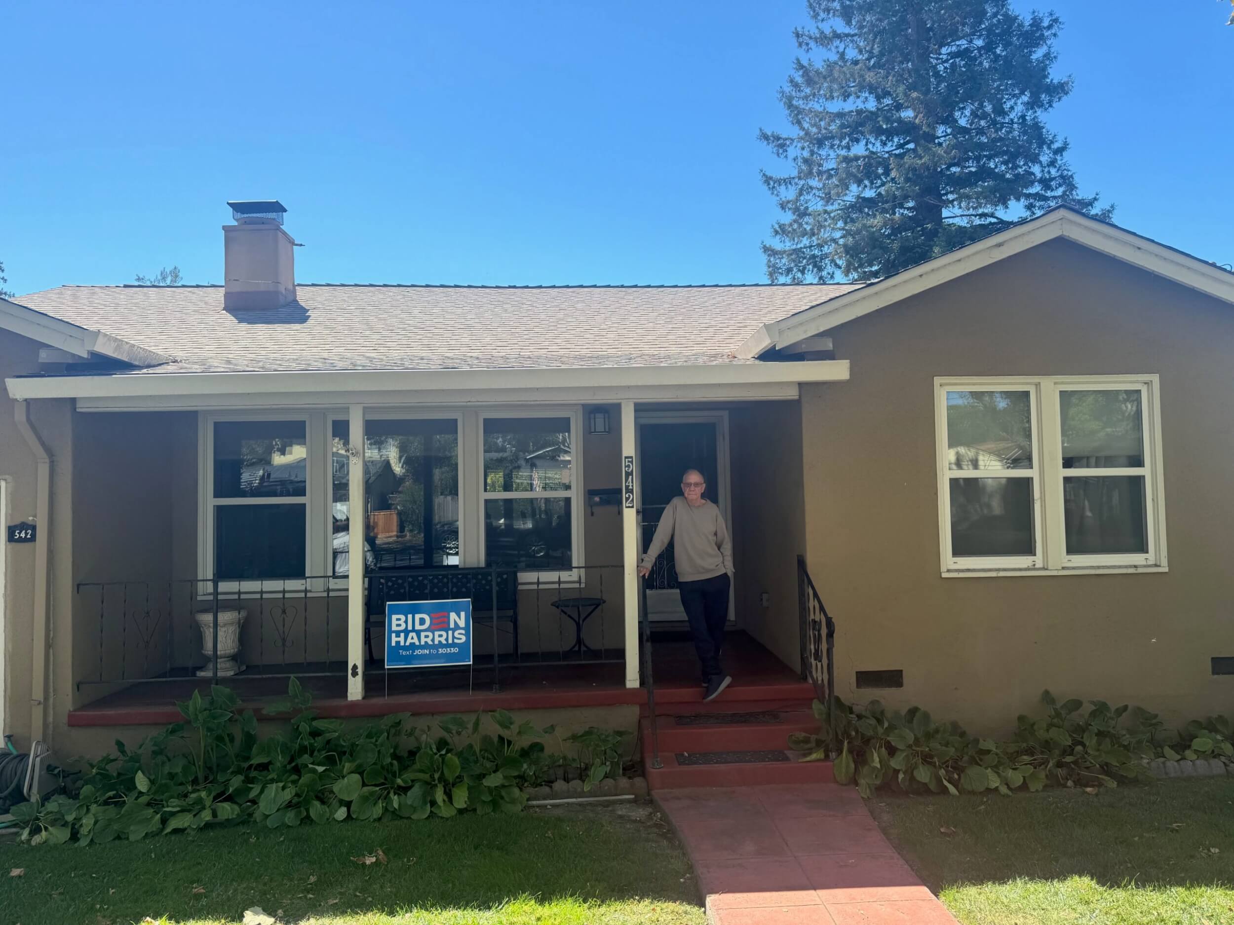 Home Pro Roofing Solar Contractor Removal and Replacement Solar in Redwood City, CA. Roof installed by Home Pro Roofing and Solar, Sunnyvale, CA